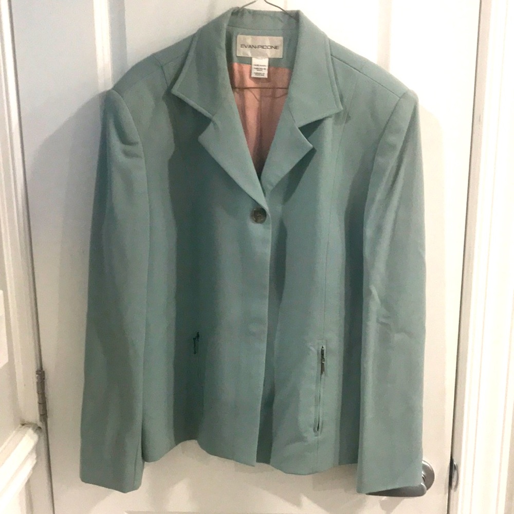 EVAN -PICONE mint color blazer size 14